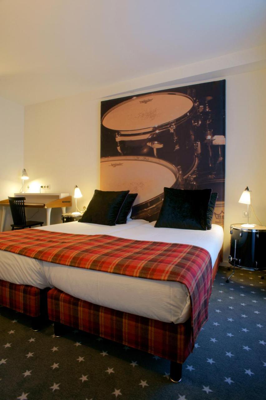 Hotel Du Triangle D'Or Париж Екстериор снимка